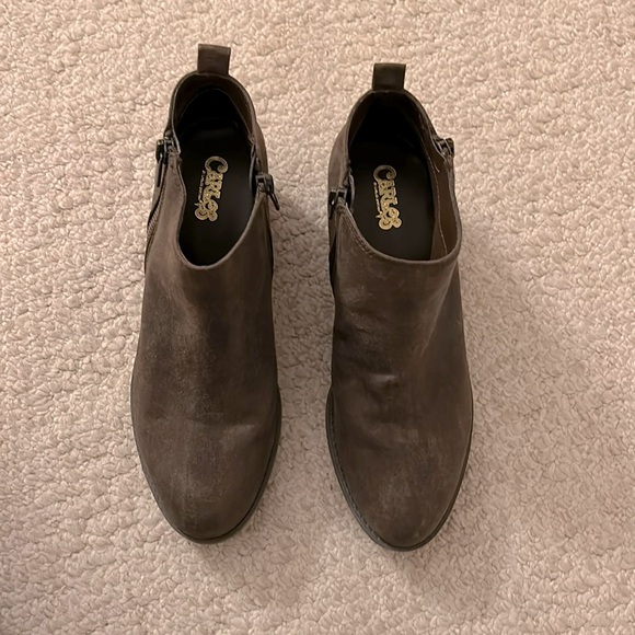 Women’s Boots - Picture 1 of 5